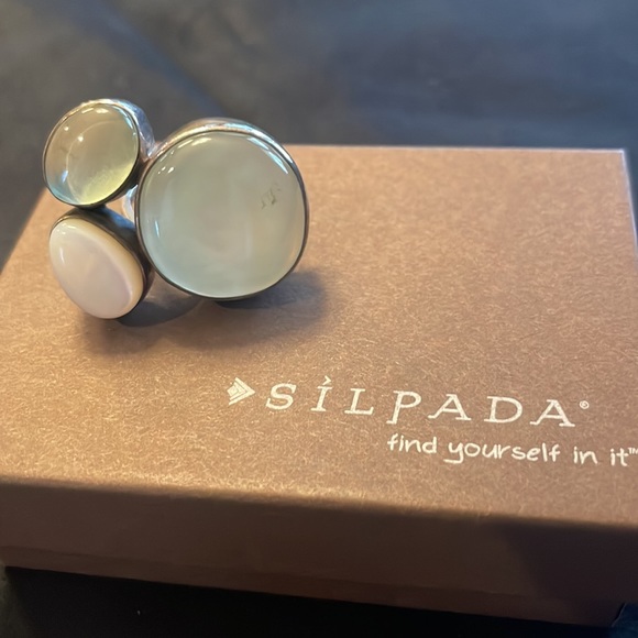 Silpada R2164 Sterling Silver/Mother of Pearl/Serpentine - Picture 2 of 3